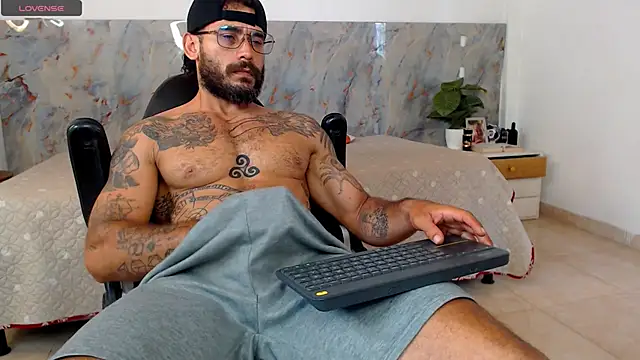hanz_col live XXX chat