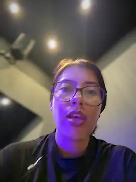 Saracalderon's Live XXX Chat