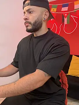Chat +18 de Mike_savage3 ao vivo
