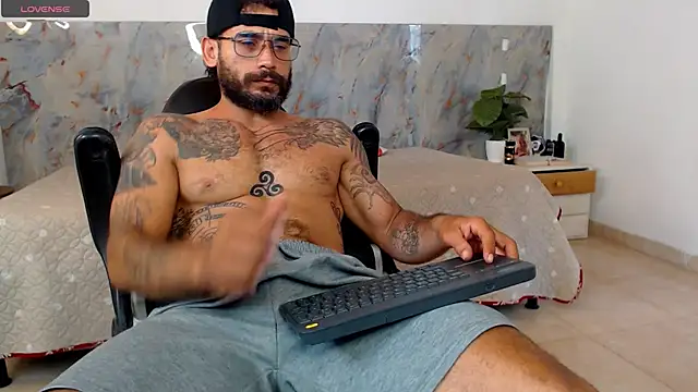 hanz_col Chat XXX live
