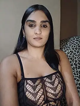 Eroticindian07's Live XXX Chat