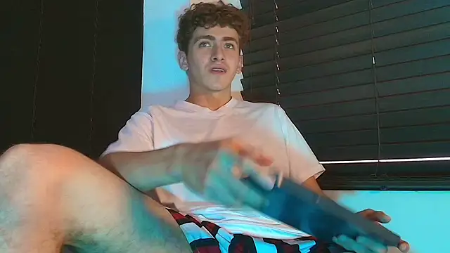 Živý XXX chat Tyler_Mcrey