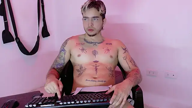 AliceandMax Live XXX Chat
