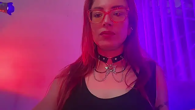 Chat XXX en directo de Queenscarlettsecret