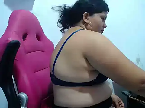 Brithany-adams live XXX chat