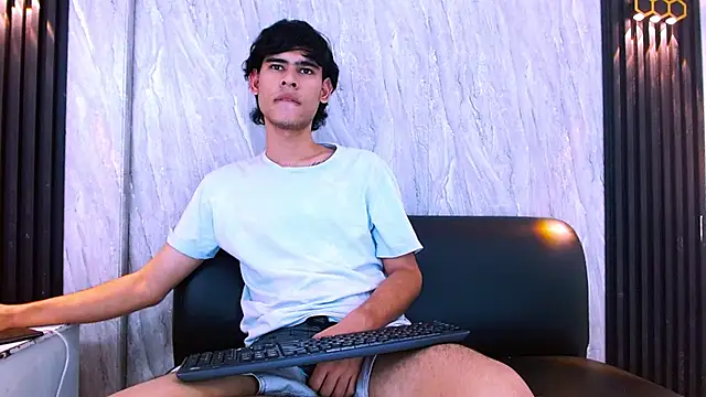 Kevin_Brooks1n Live XXX chat