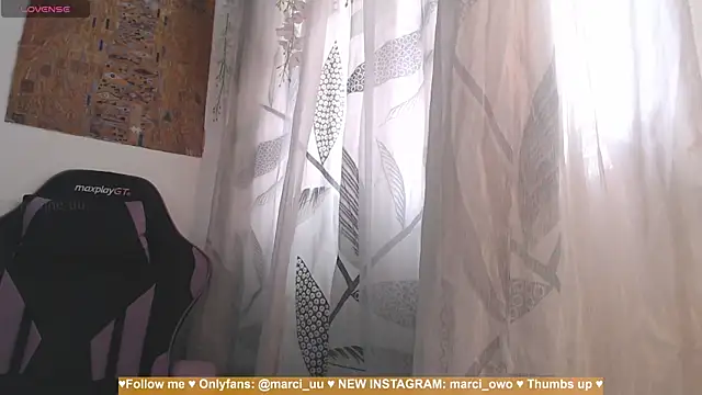 Marci_owo Adlı Modelin Canlı XXX Sohbeti