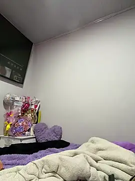 LilacNoir Adlı Modelin Canlı XXX Sohbeti