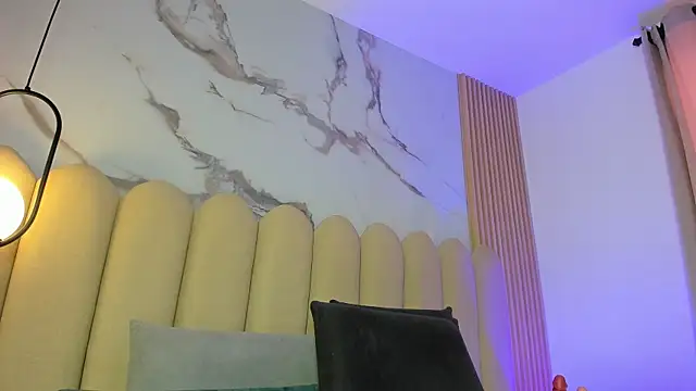 Yennifer_01 XXX чат на живо