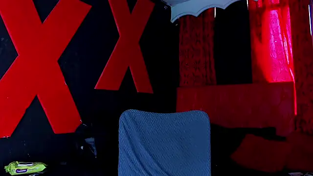 AlanFox1 Chat XXX live