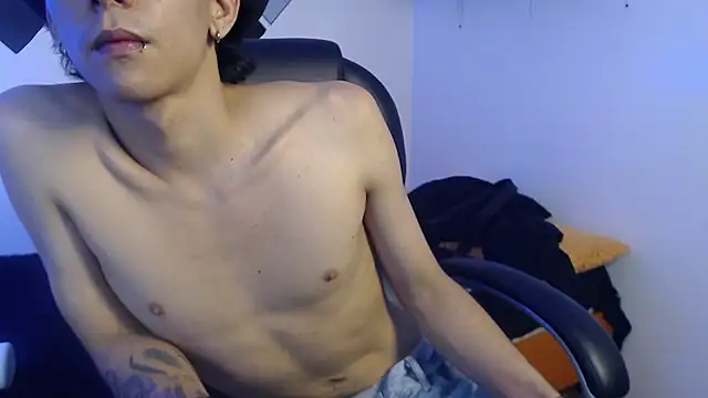 AmethystShadow17 Chat XXX in diretta
