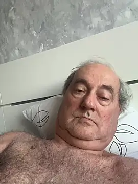 Pokazy przed kamerką – csikar