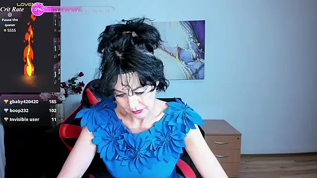 Chat +18 de Silvia_Wallec ao vivo