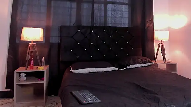 Chat XXX en directo de EvelynBlak1