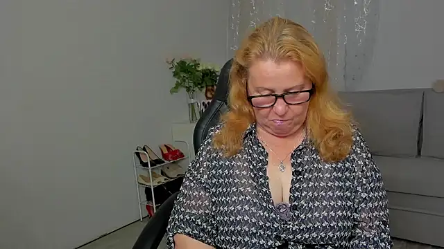 Frau_Marta's Live XXX Chat