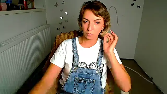 Chat XXX en directo de Lana_Foxyy