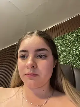 Živý XXX chat imlindapink