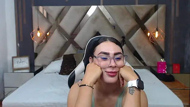 MartinaaFit's Live XXX Chat