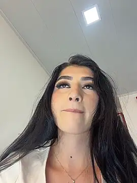 Chatroom XXX en direct de BadLilAngelXXX