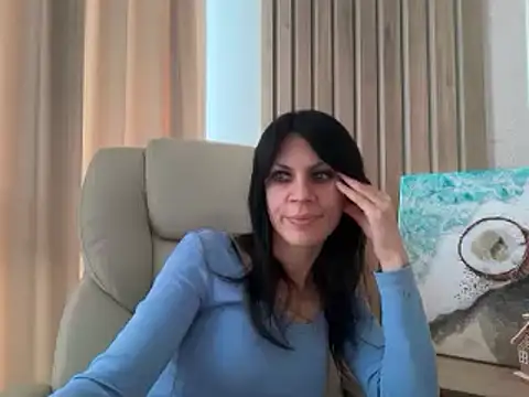 Chat XXX ao vivo de InjaAtHome