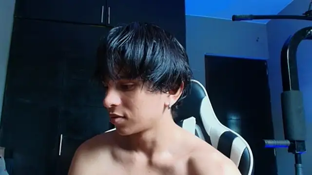 raikougame Webcam Show