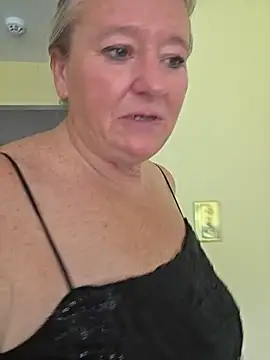 Chat +18 de RavensLove ao vivo