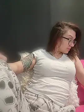 Chat +18 de NicolePearl ao vivo