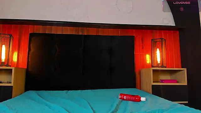 Cheys_Mast's Live XXX Chat