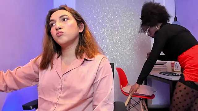 Chat +18 de TomLondon_ ao vivo