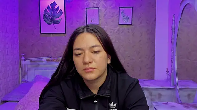 Dali_collin Adlı Modelin Canlı XXX Sohbeti