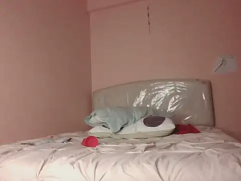 pinky-lips' Live XXX Chat