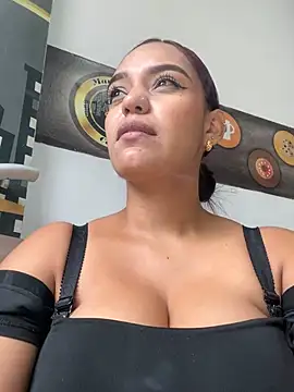 Sembang XXX Secara Langsung Sara-77