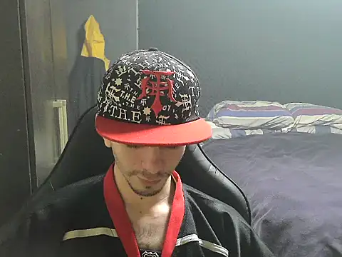צ'אט XXX בשידור חי של highonbwc