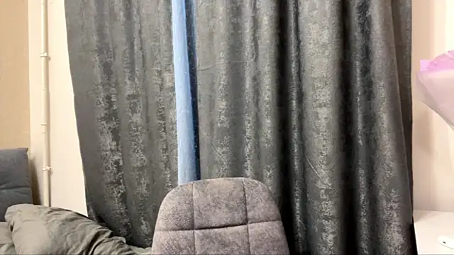 دردشة AngellaBarbini الجنسية المباشرة