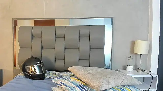 Charlie___Musk 即時 XXX 聊天