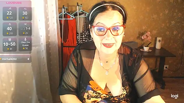 exiMIlfn Live XXX chat