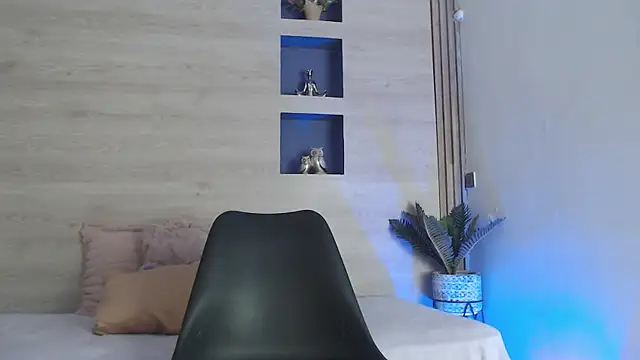 دردشة Logan_Steel الجنسية المباشرة