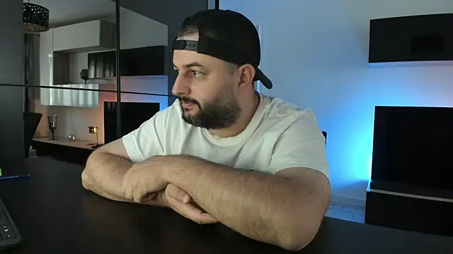 DravenPeak Chat XXX in diretta