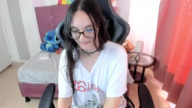 Chatroom XXX en direct de Wanda_sg