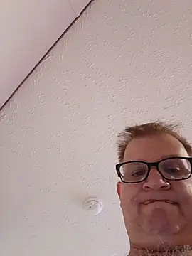 Chat XXX en directo de J83560Jason