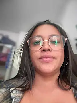 Mia_Risky-1 Live XXX-Chat