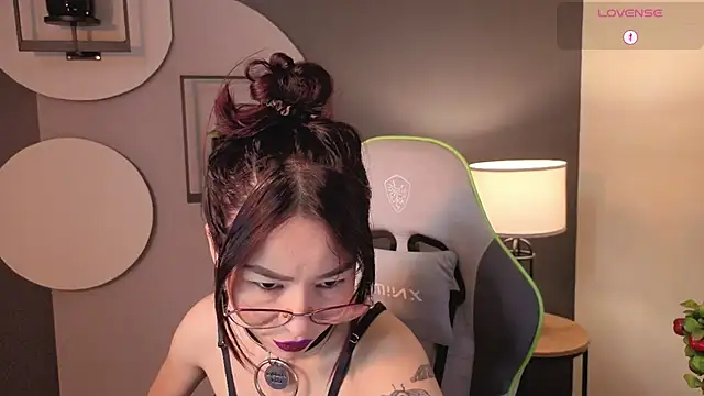 Chatroom XXX en direct de rosse_98_