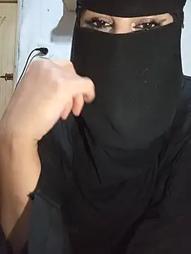 -Batta- Adlı Modelin Web Kamerası Şovu