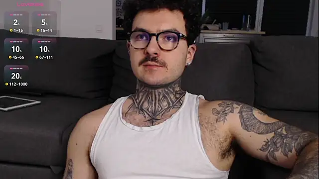 hyper_syrenn Live XXX chat