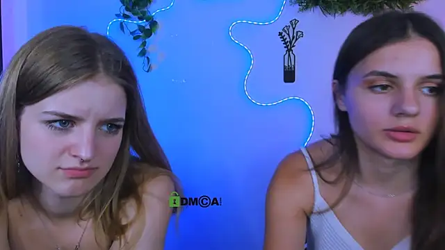XXX chat uživo modela lisa_dark_