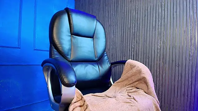 צ'אט XXX בשידור חי של dante_estarlink