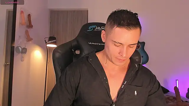 connorsmiith 라이브 XXX 채팅