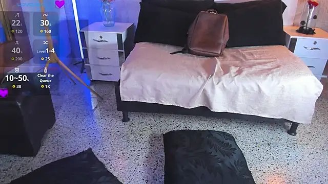 VladHellsing4's Live XXX Chat