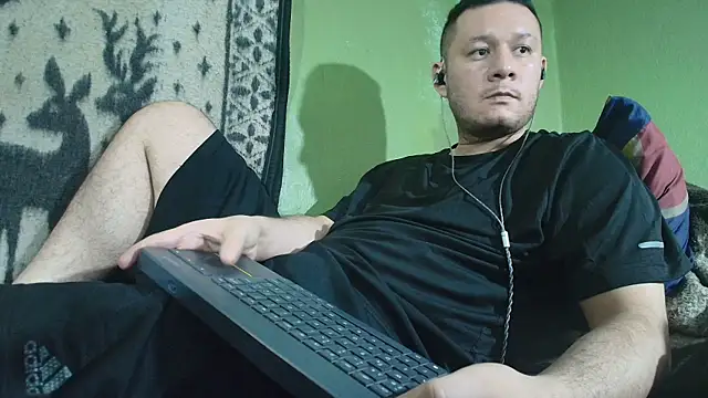 แชท XXX สดของ sweet_cock28
