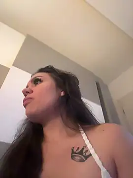JustLora Chat XXX live